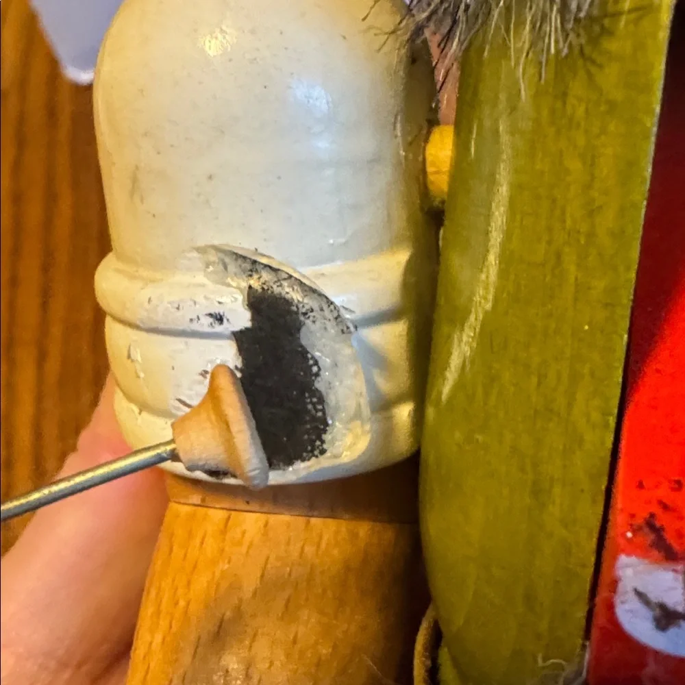 Holzkunst Christian Ulbricht German Smoking Woodsman Nutcracker